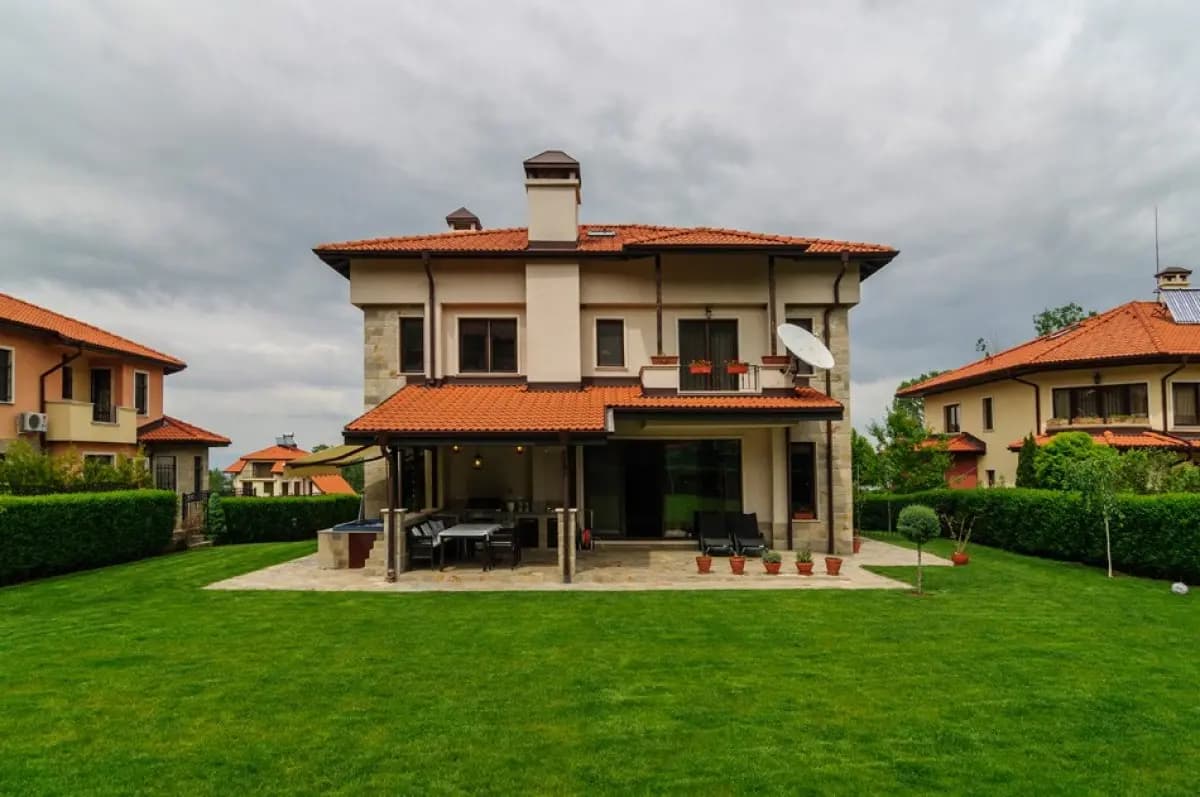Main property