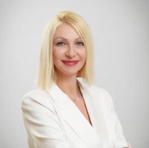 Красимира Николова