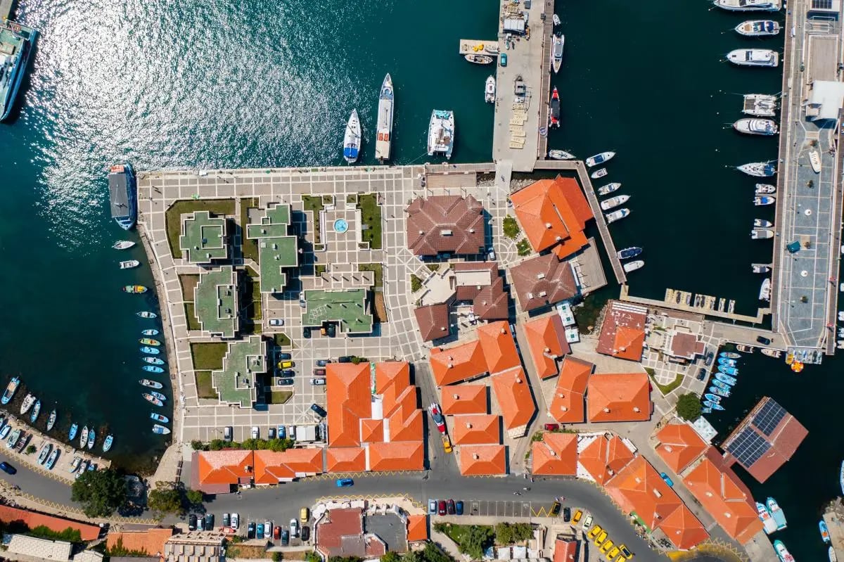 SEA, YACHT, HOME... 2