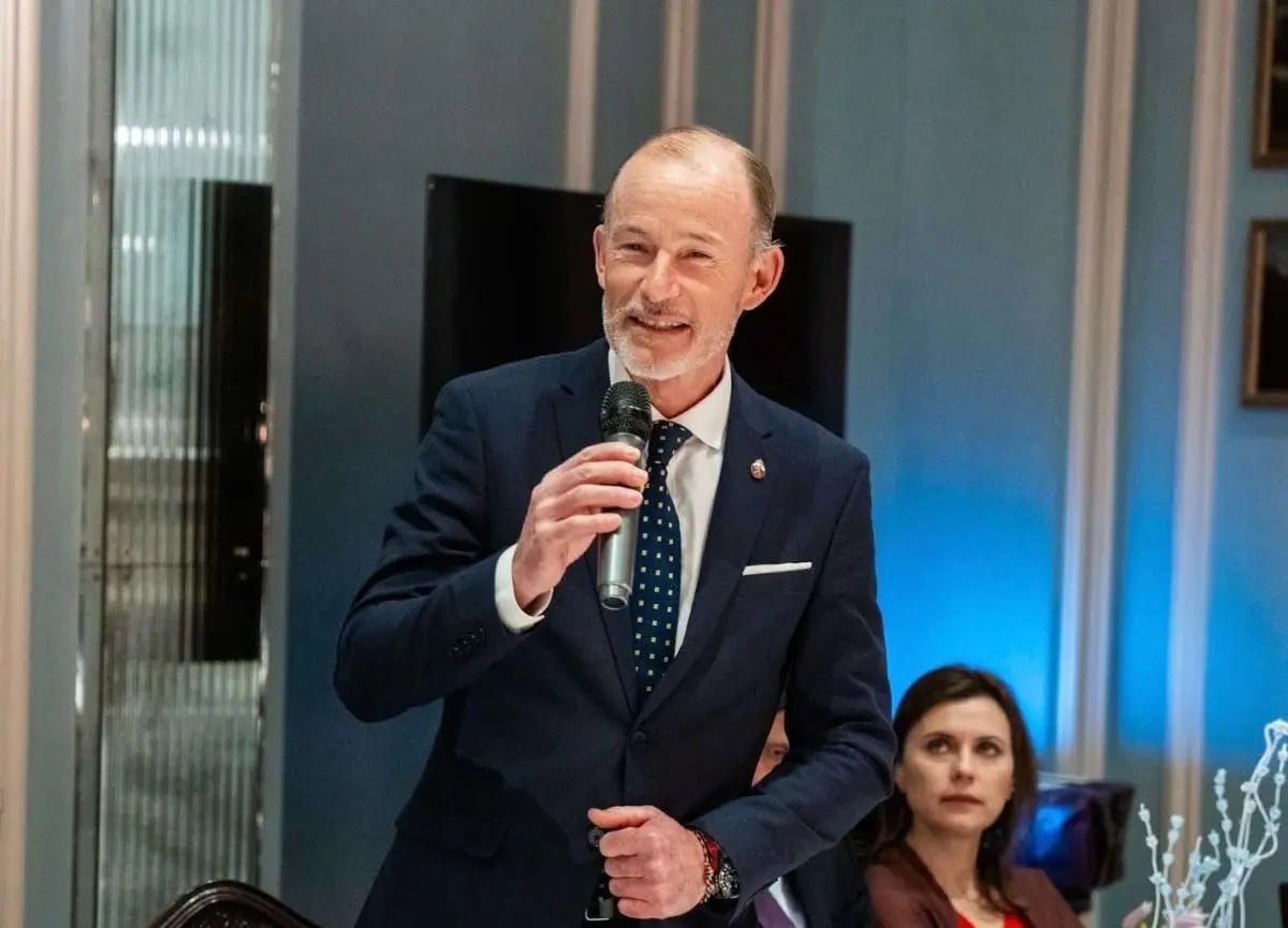 Charity dinner in London supported by Unique Estates 4