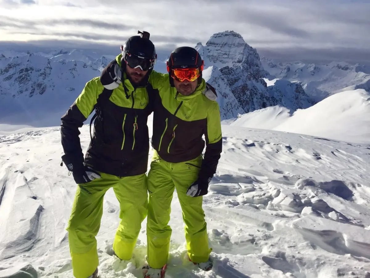 Around the world with  Unique Estates - Christo Iliev and Theodor Iliev heli-skiing in Canada 1