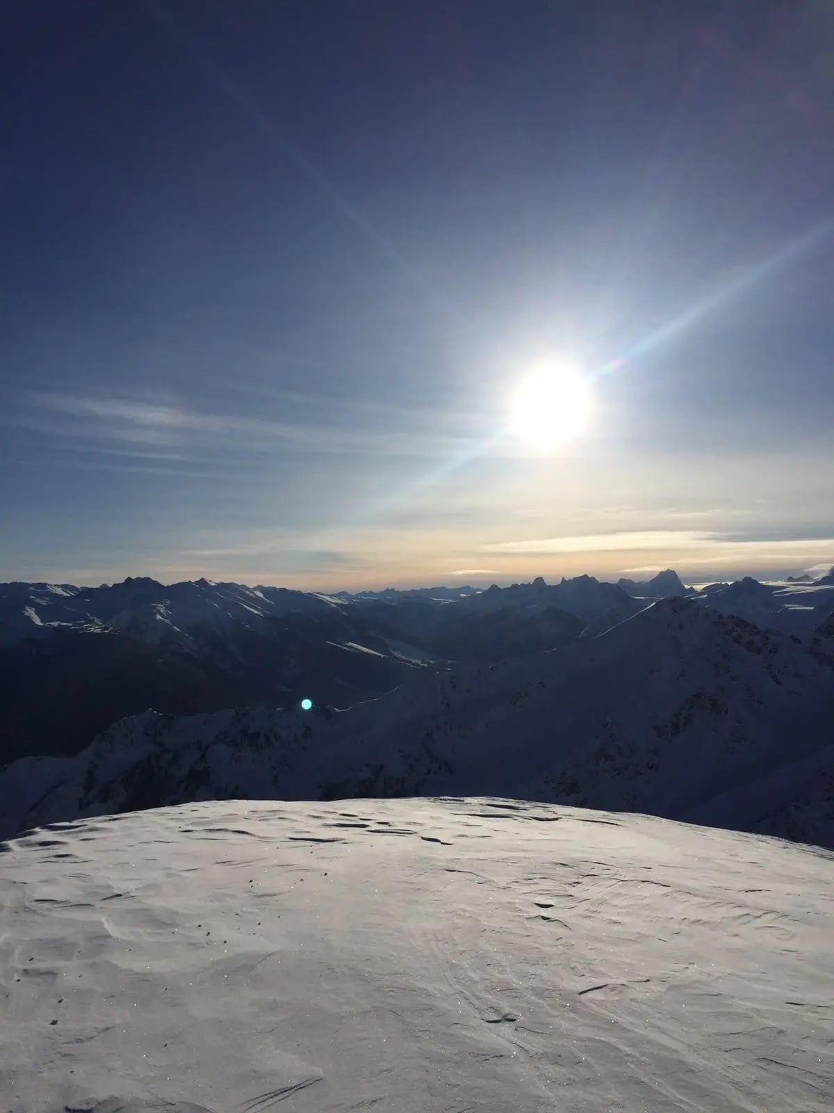 Around the world with  Unique Estates - Christo Iliev and Theodor Iliev heli-skiing in Canada 7