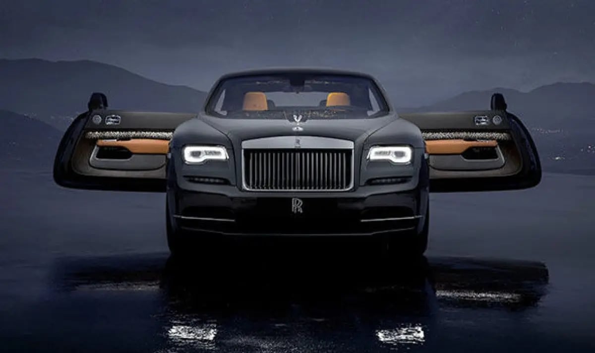 В смел израз на динамичен лукс, Rolls-Royce разкрива Wraith Luminary Collection 3