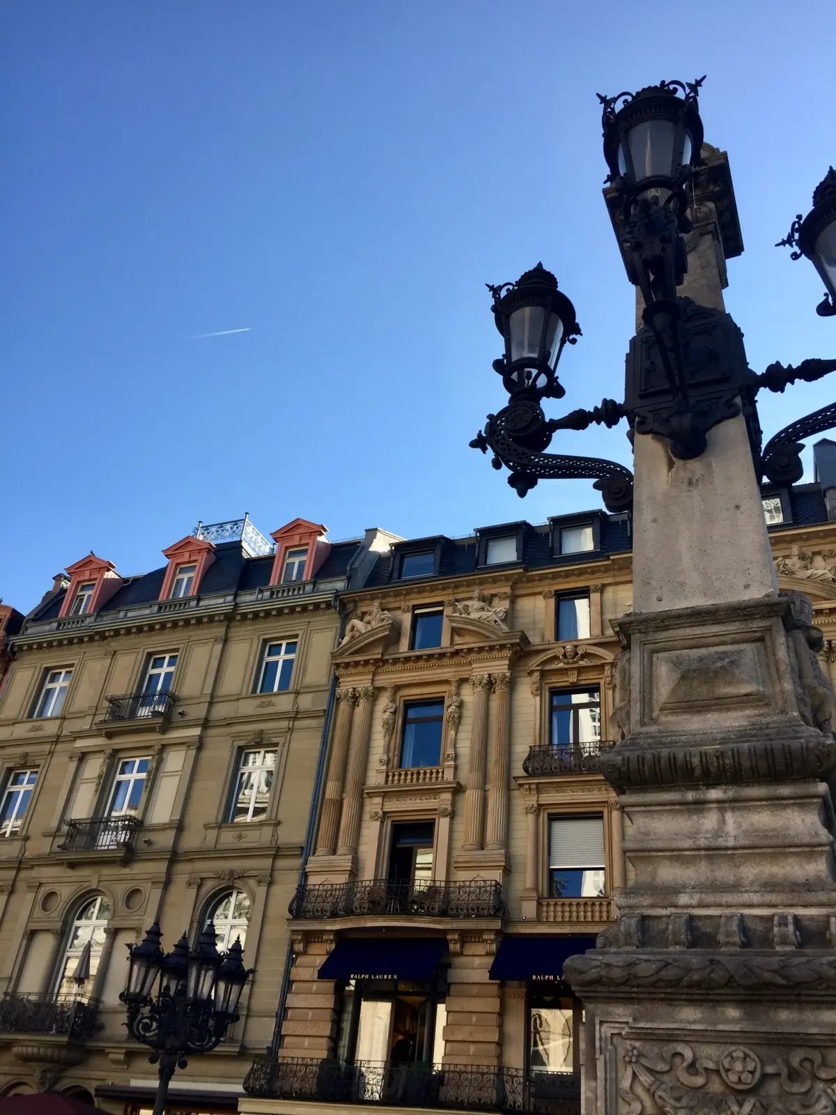Around the world with Unique Estates - Sylvana Vassileva in Frankfurt 18