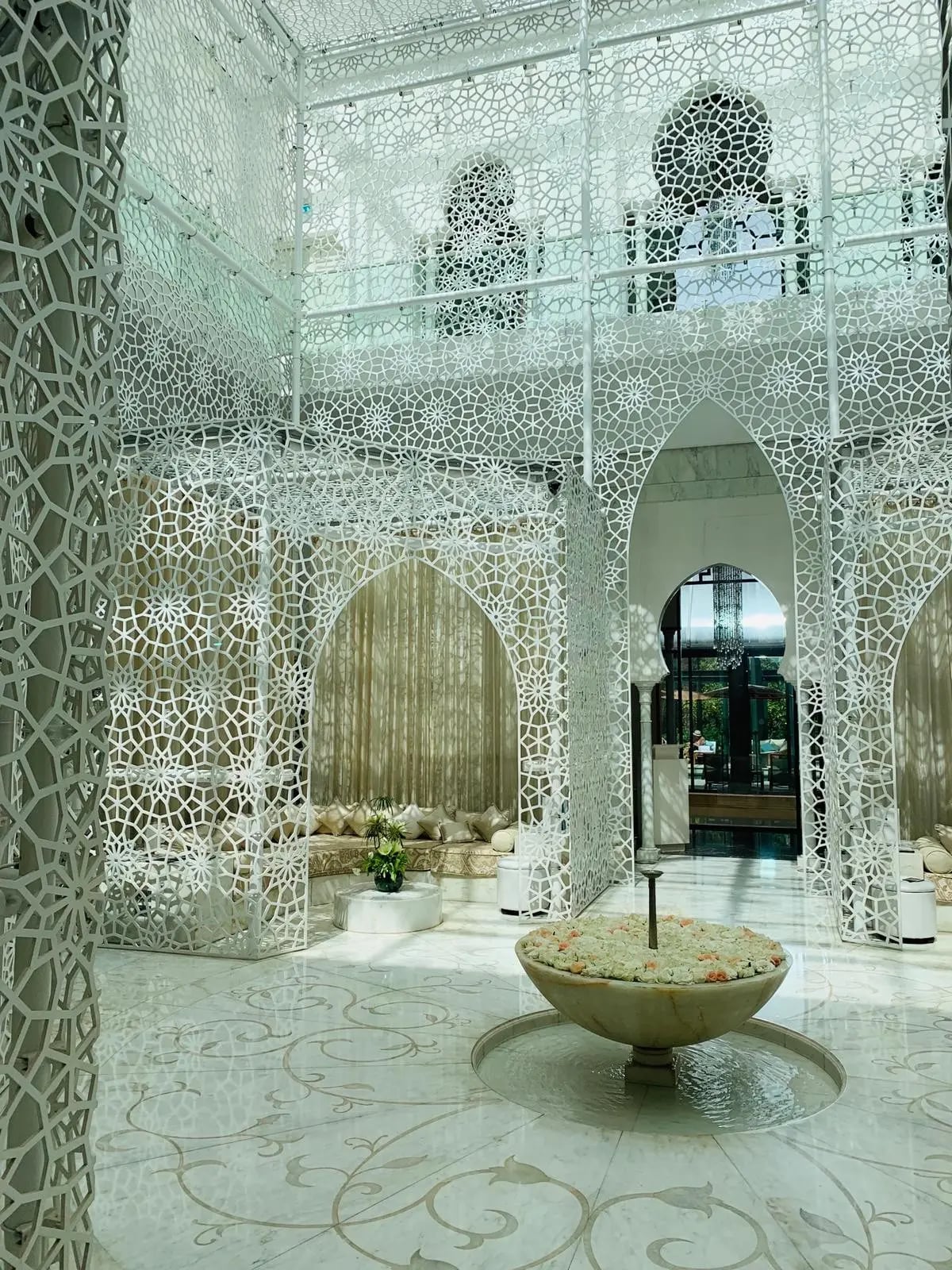 Around the world with Unique Estates - Vesela Ilieva in Marrakech 12