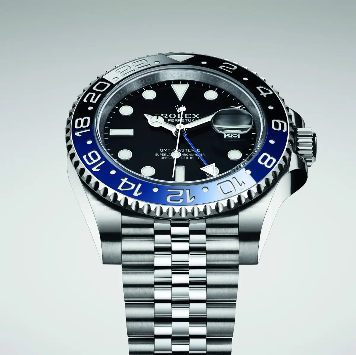 Цветове, скъпоценни камъни и модерен дизайн при новите модели на Rolex 2