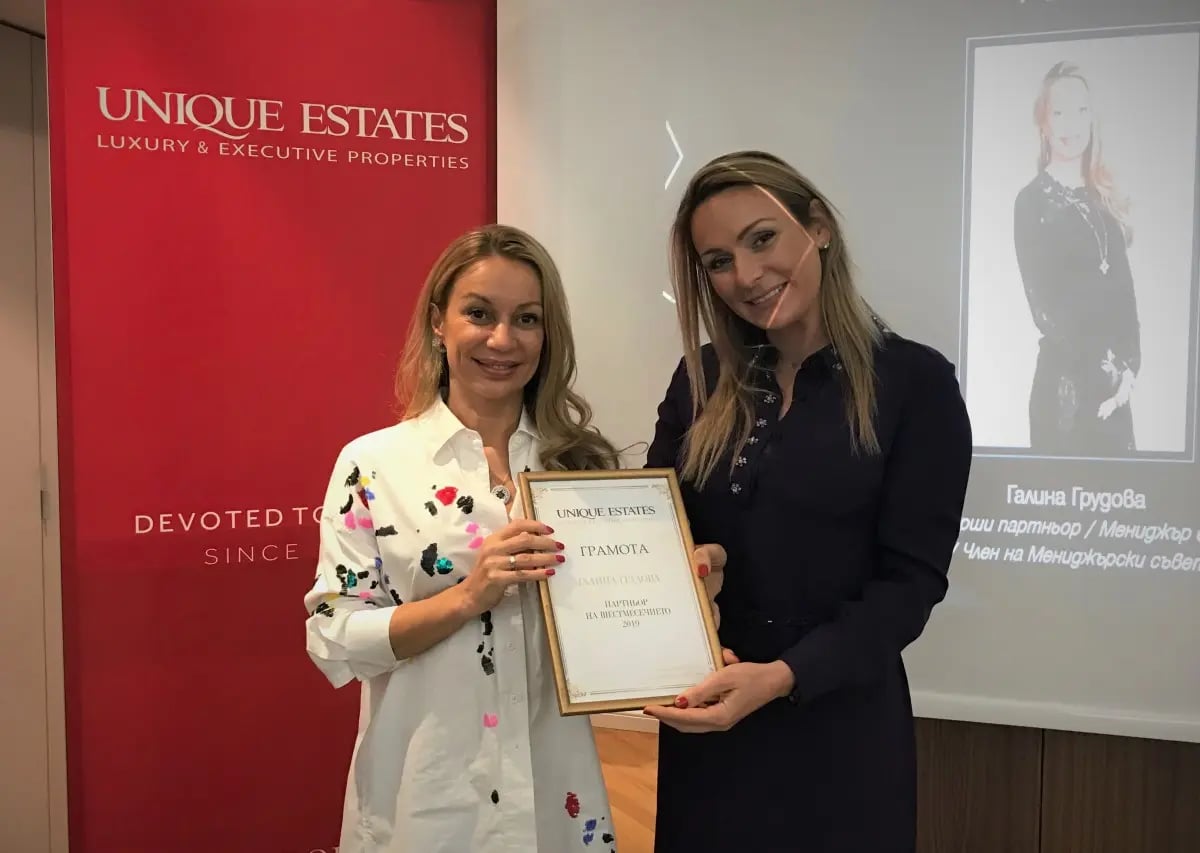 Unique Estates reported its results for the past six months and awarded the team 4
