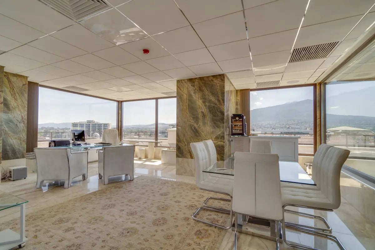 Open House Day - Exclusive penthouse in a spectacular building 3
