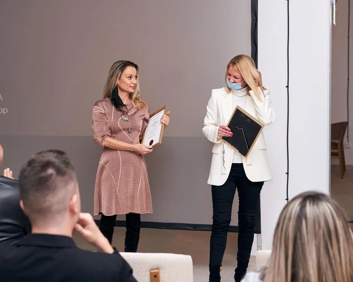 Unique Estates Fall Awards  9