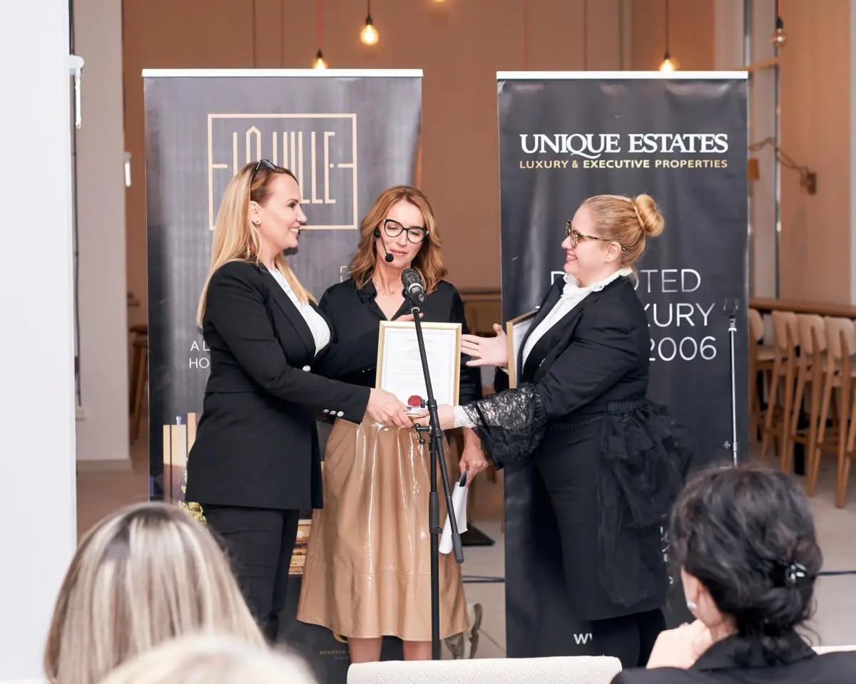 Unique Estates Fall Awards  12