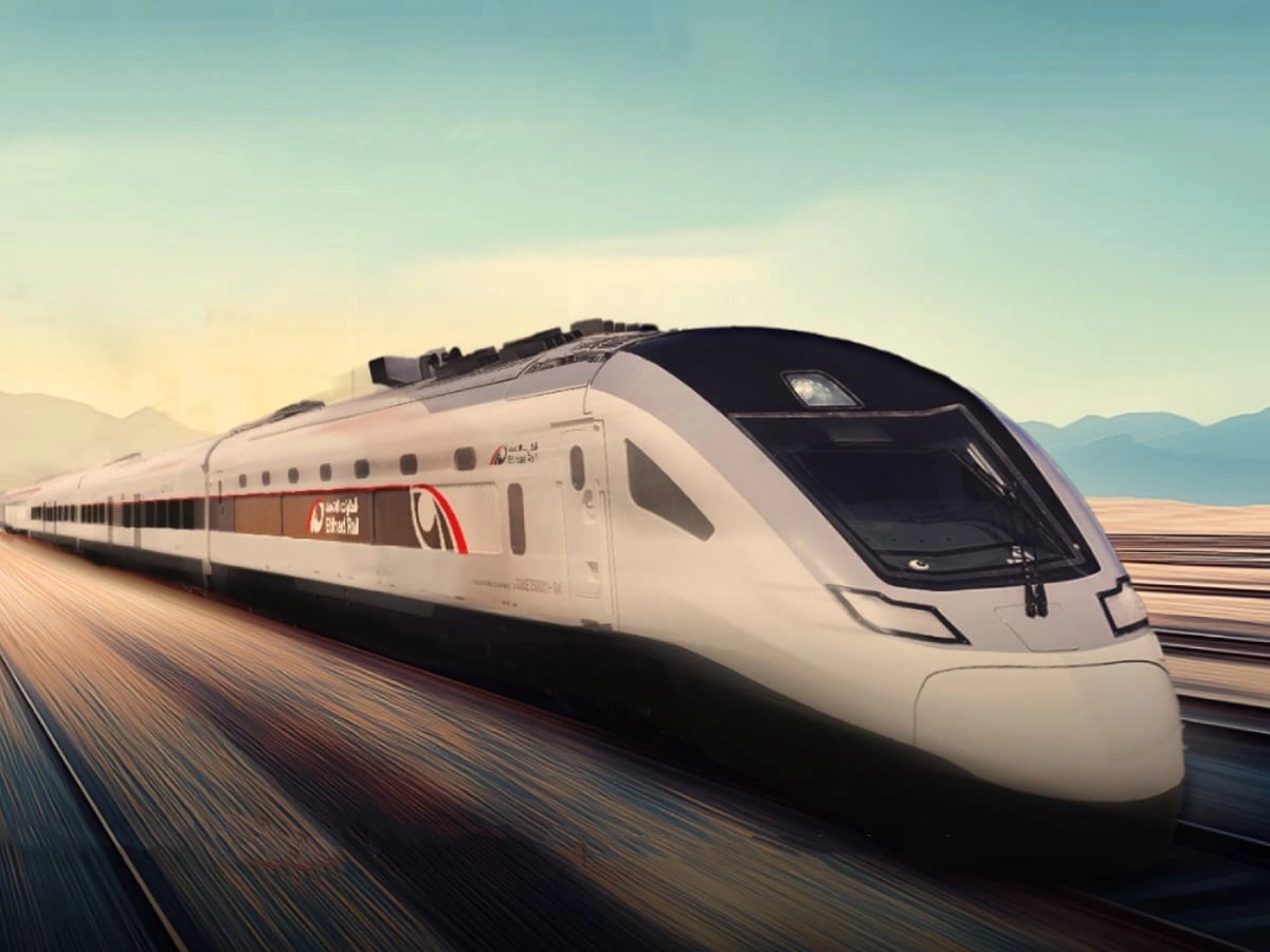 Стартирането на Etihad Rail – как ще повлияе на търсенето на имоти в Абу Даби и Дубай