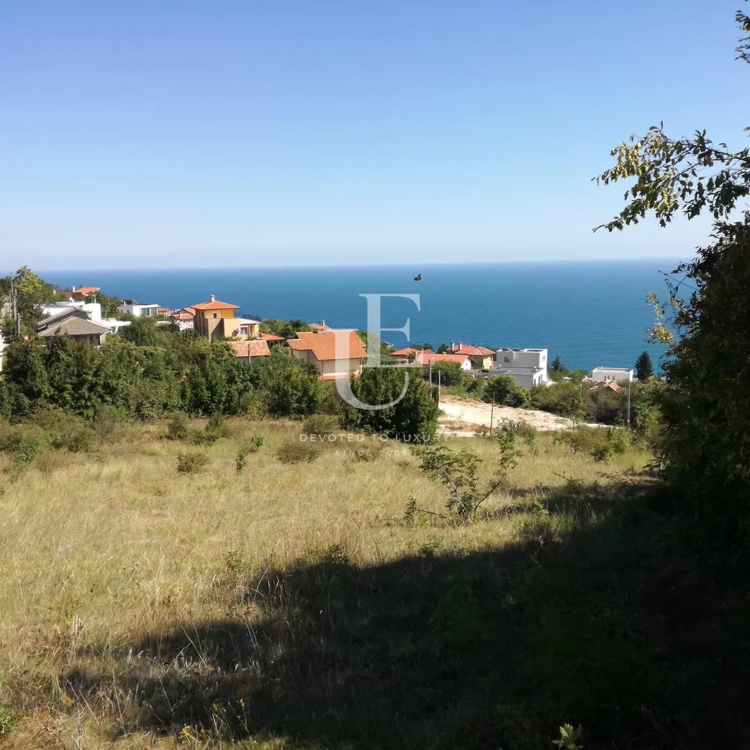 Парцел за продажба в Балчик с морска гледка