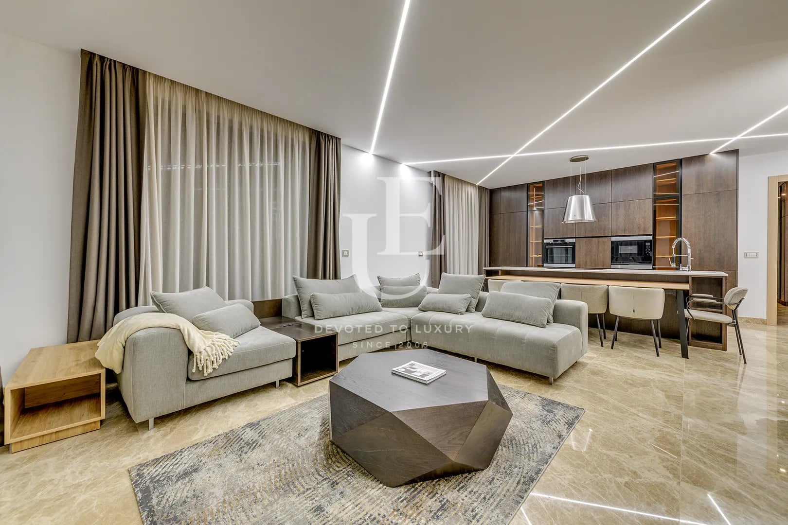 Three-room apartment in Sofia Luxury Residence