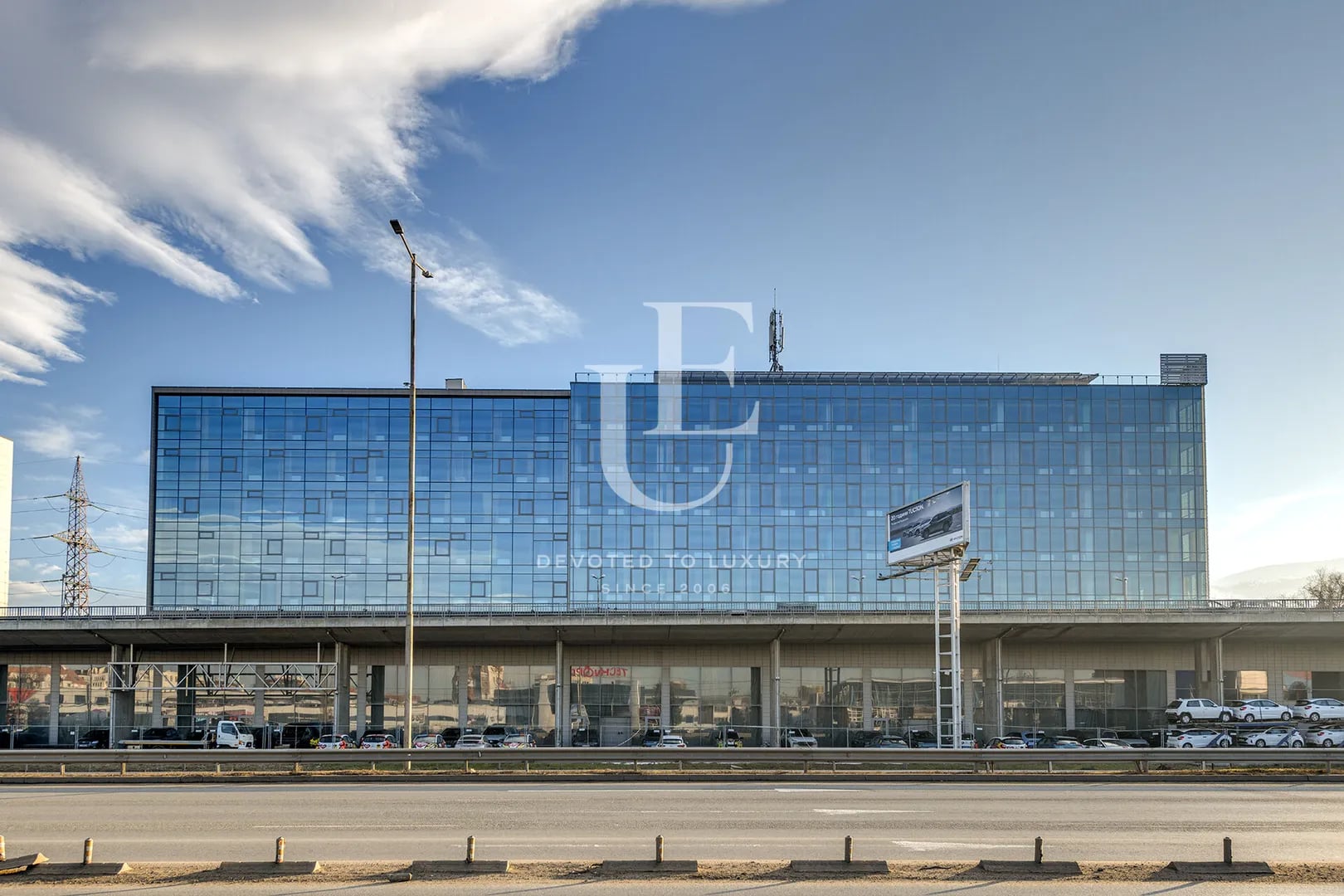 Excellent business building for rent in Kambanite area