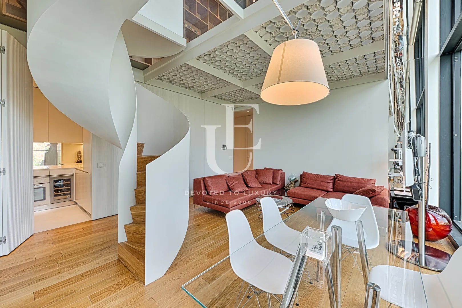 Unique apartment for rent opposite the South park