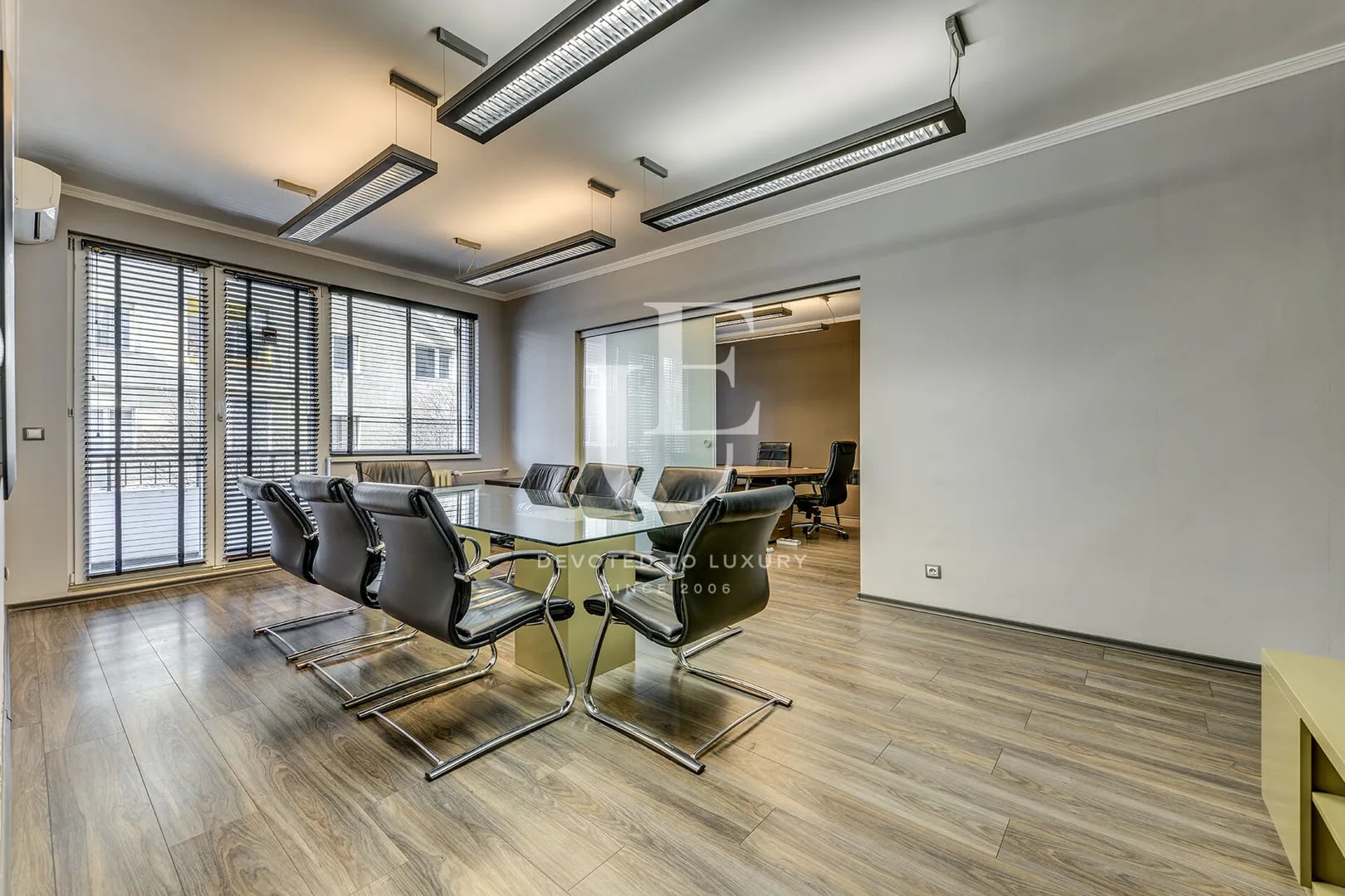 Beautiful office for rent in a central location