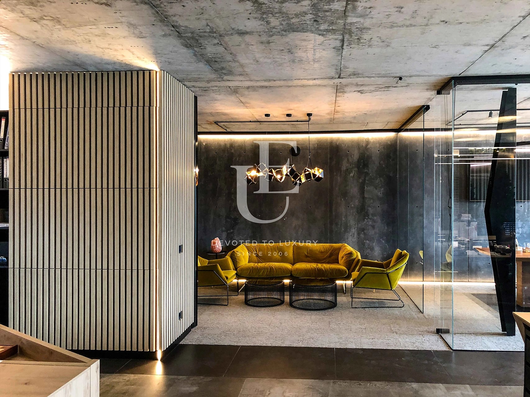 Representative office for sale with designer interior in Izgrev district