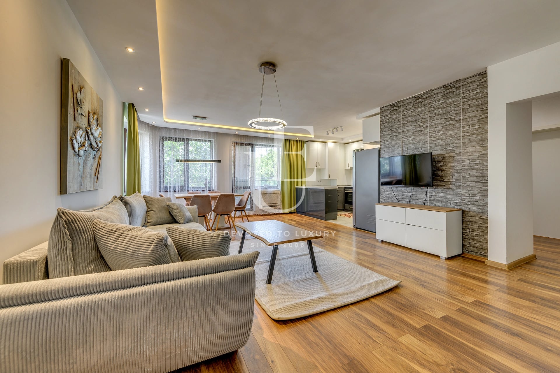 Sunny two-bedroom apartment in Dragalevtsi district