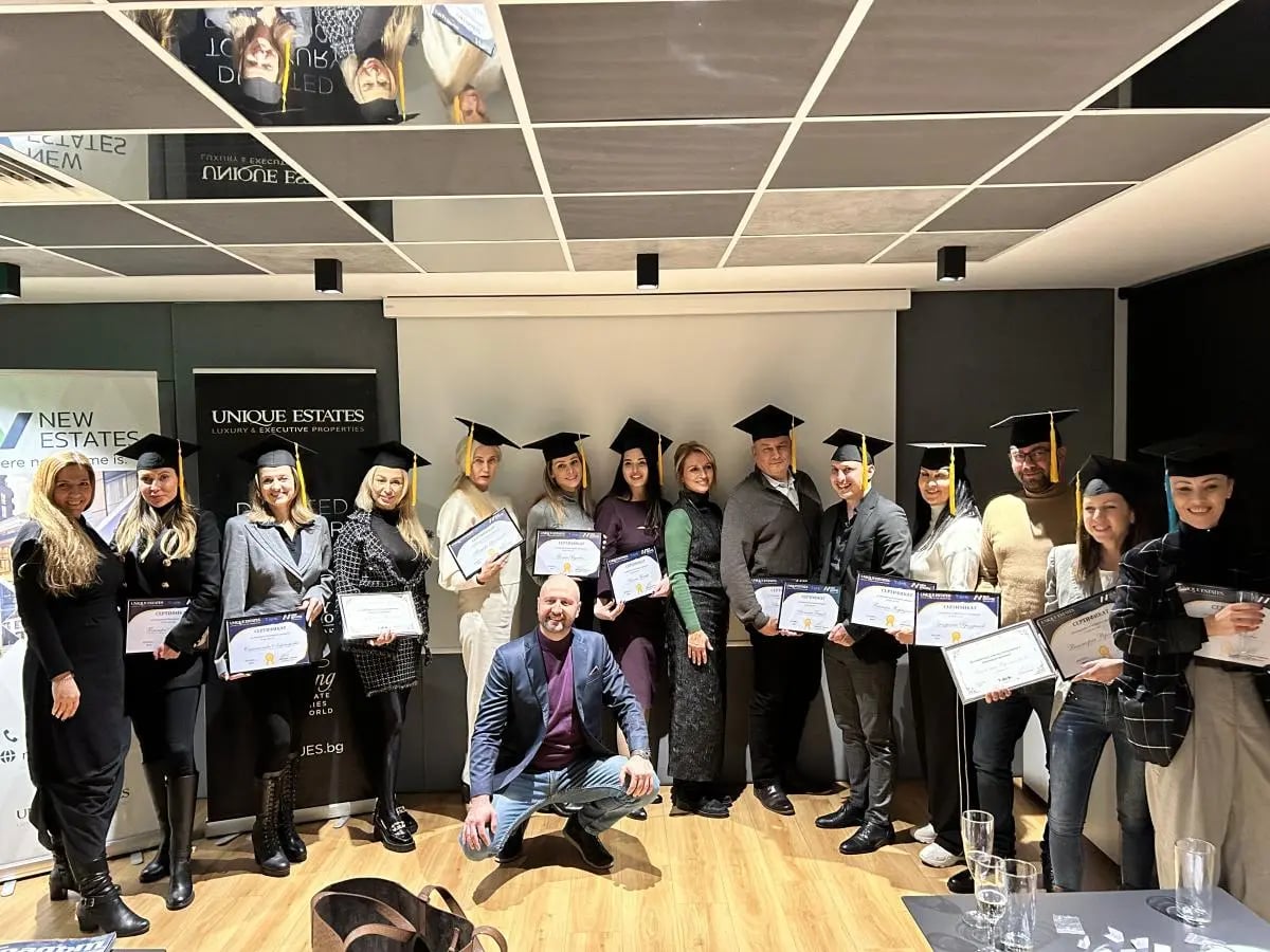 The Finale of the First Mentor Academy at Unique Estates 1