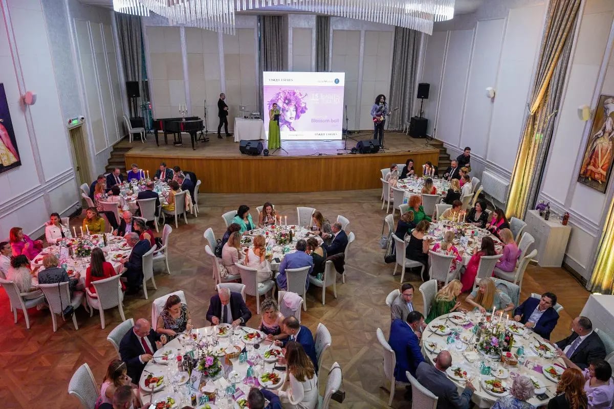 Unique Estates partner of the Ladies Forum Annual Spring Ball 5