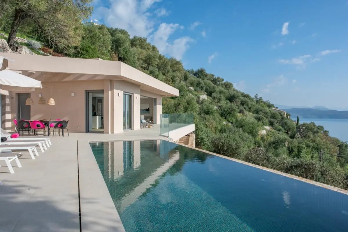 How to buy a luxury property outside Bulgaria 2