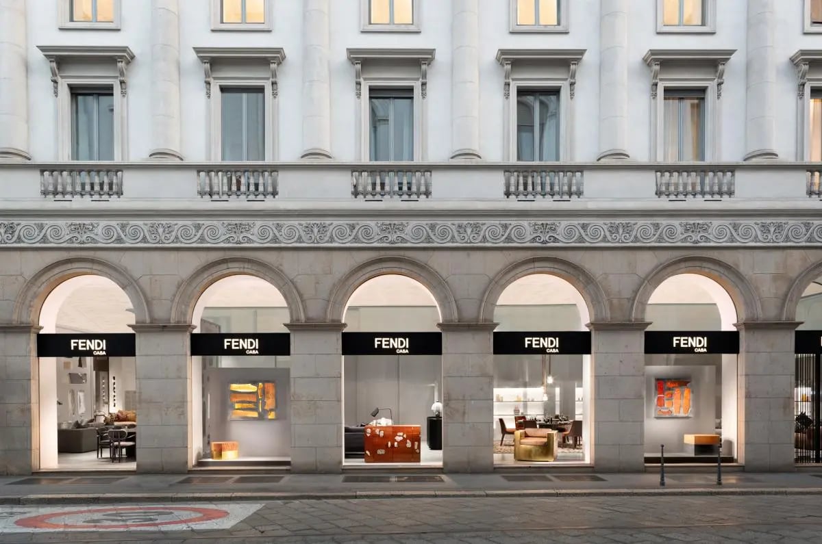 Вековният успех на фамилия FENDI