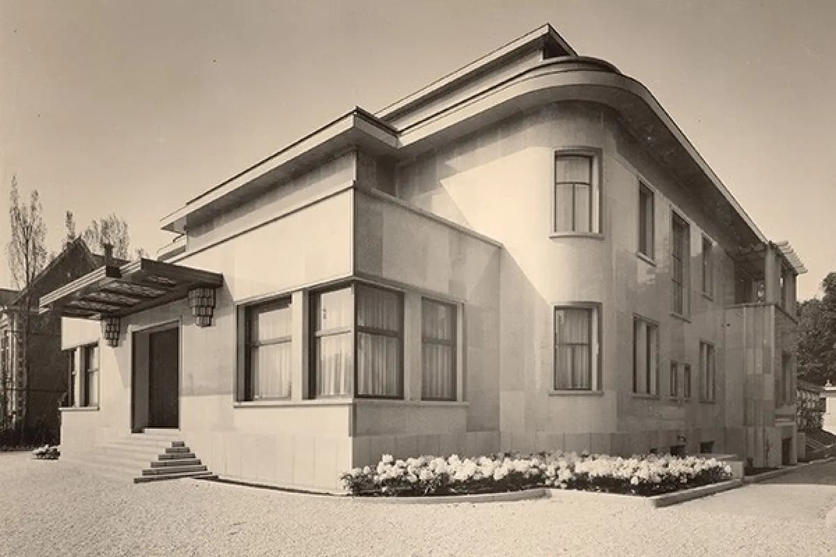 Image 0