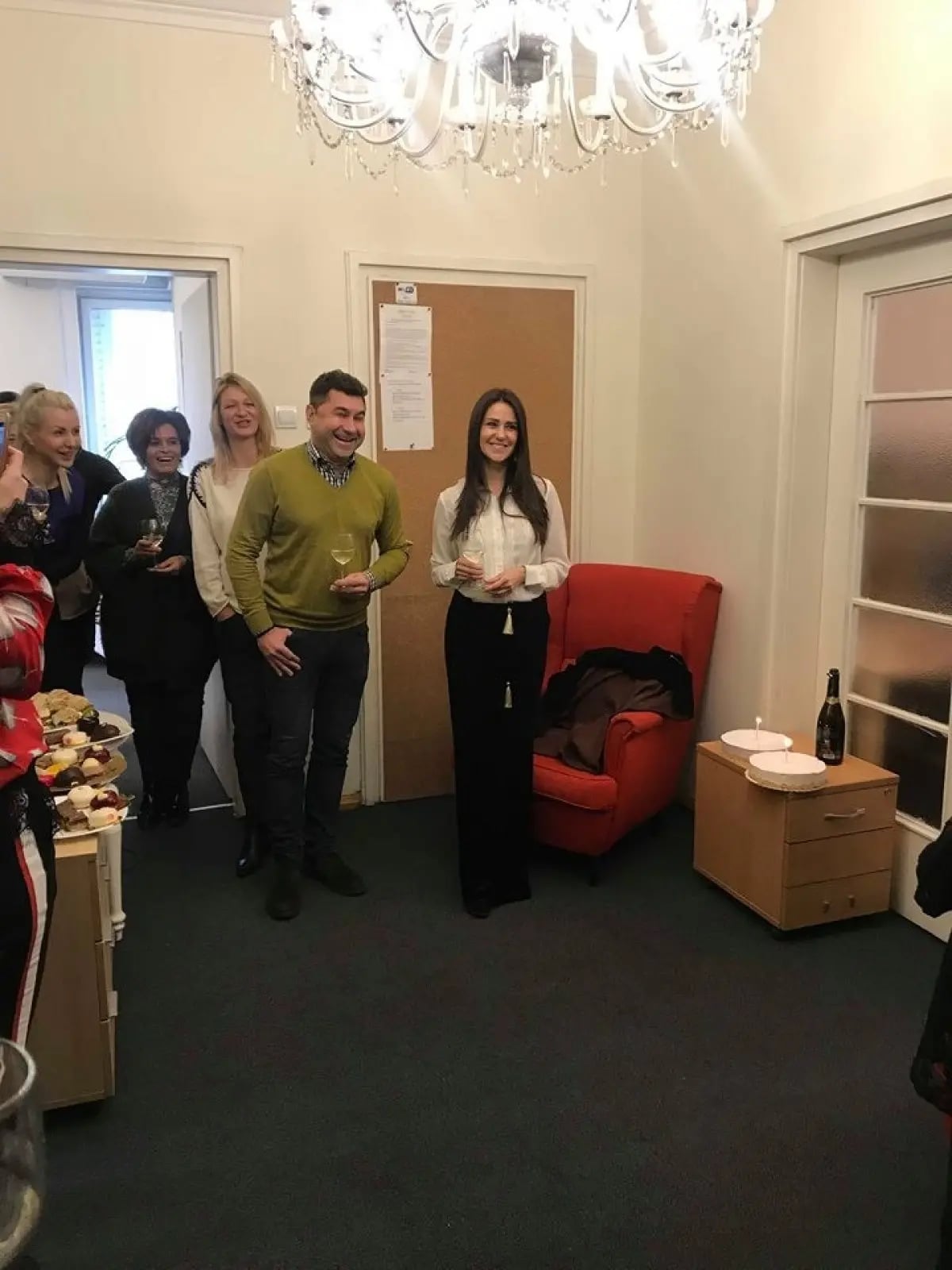 Unique Estates team is celebrating! 2