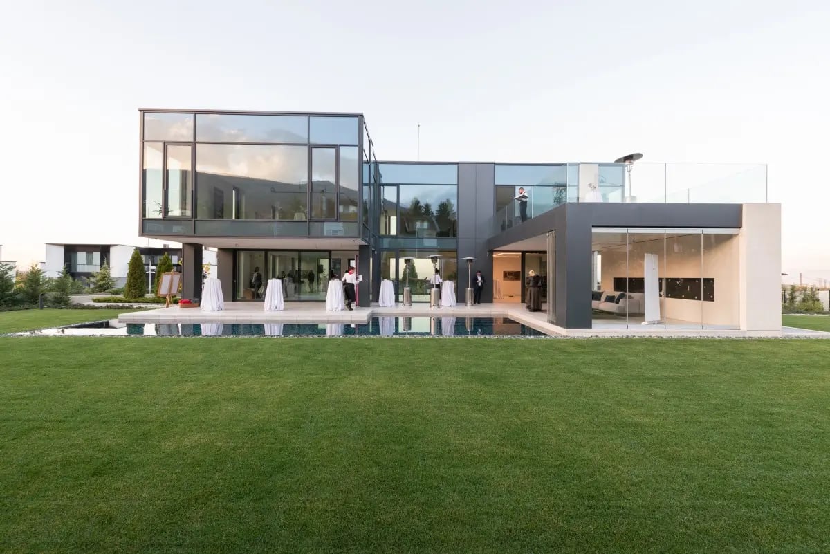 Unique Estates Champagne Reception 3