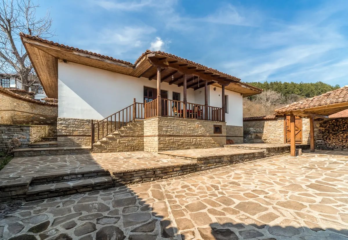 Three authentic properties in Zheravna 3