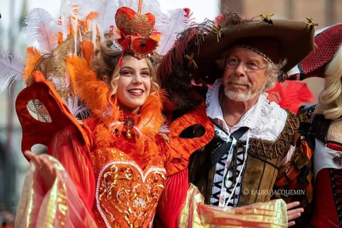 Around the world with Unique Estates - Vesela Ilieva at the Venice Carnival 11