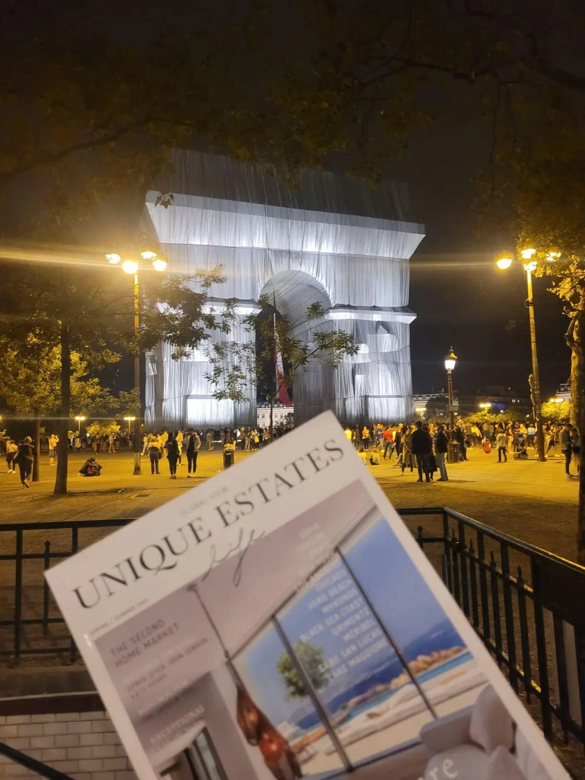 L'Arc de Triomphe, Wrapped -another manifesto of Christo's freedom and proof that nothing is impossible 6