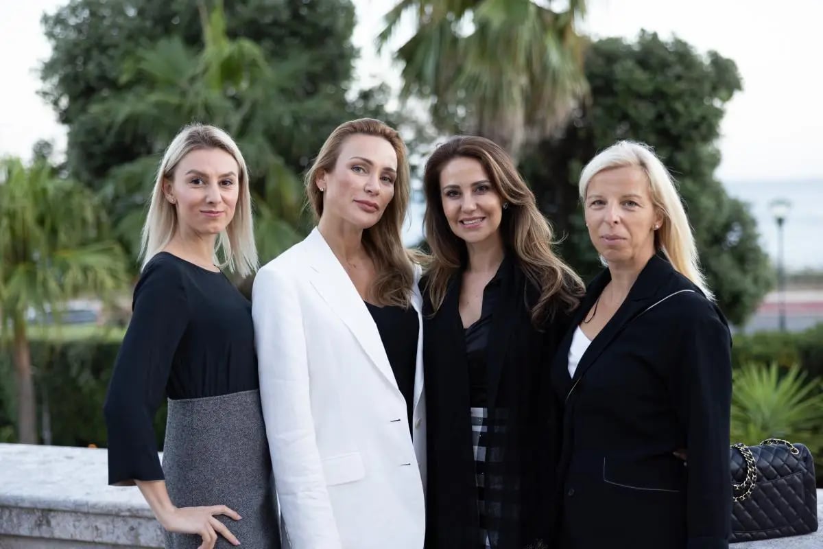 Unique Estates взе активно участие в глобалния симпозиум на Leading Real Estate Companies of the World® и Luxury Portfolio International в Португалия 7