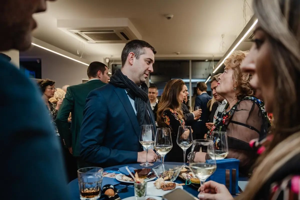 Предпразничен коктейл Meet BBLF Success: Dubai Property Cocktail 5