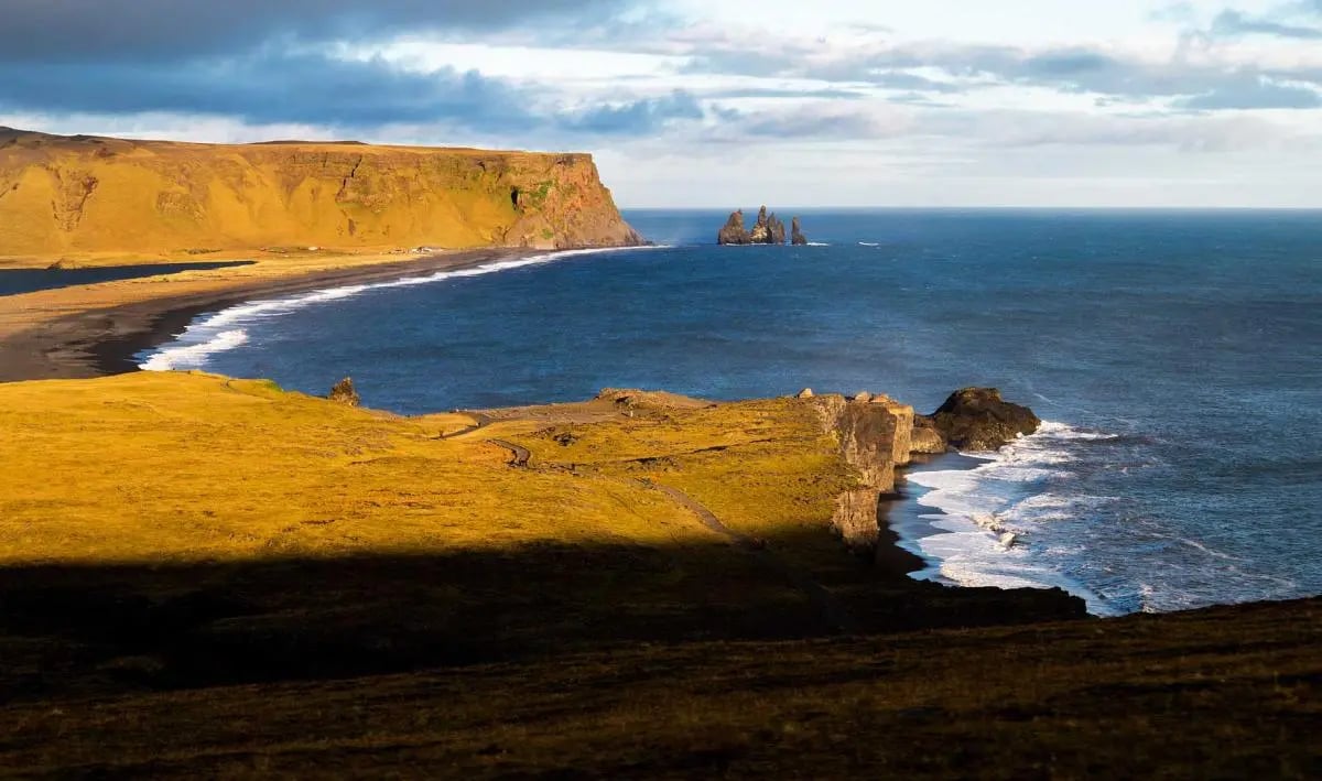 Iceland on the day of the autumnal equinox 1