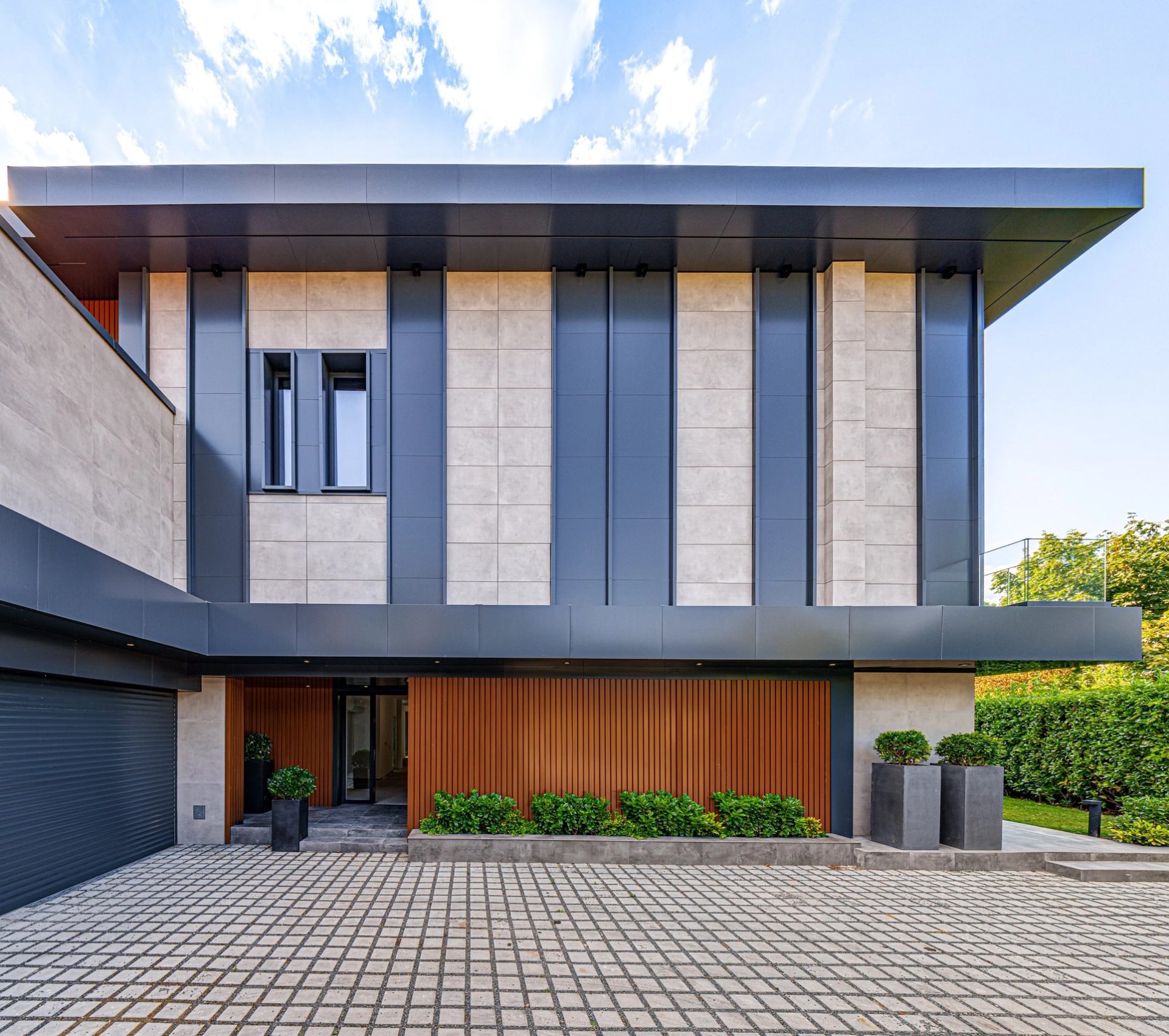 Four exclusive events in October to showcase luxury properties 3