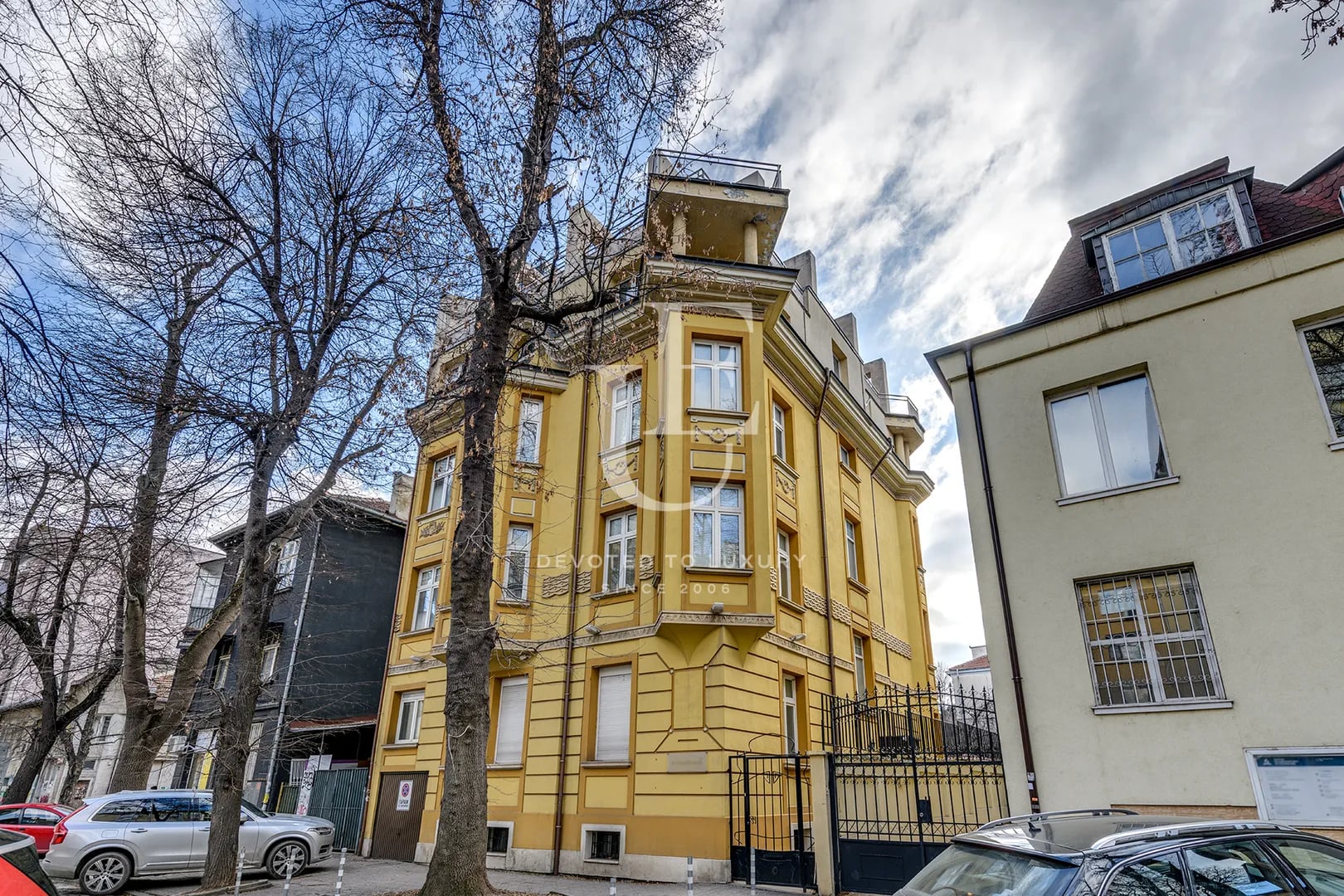 Aristocratic house for sale in the old center of Sofia
