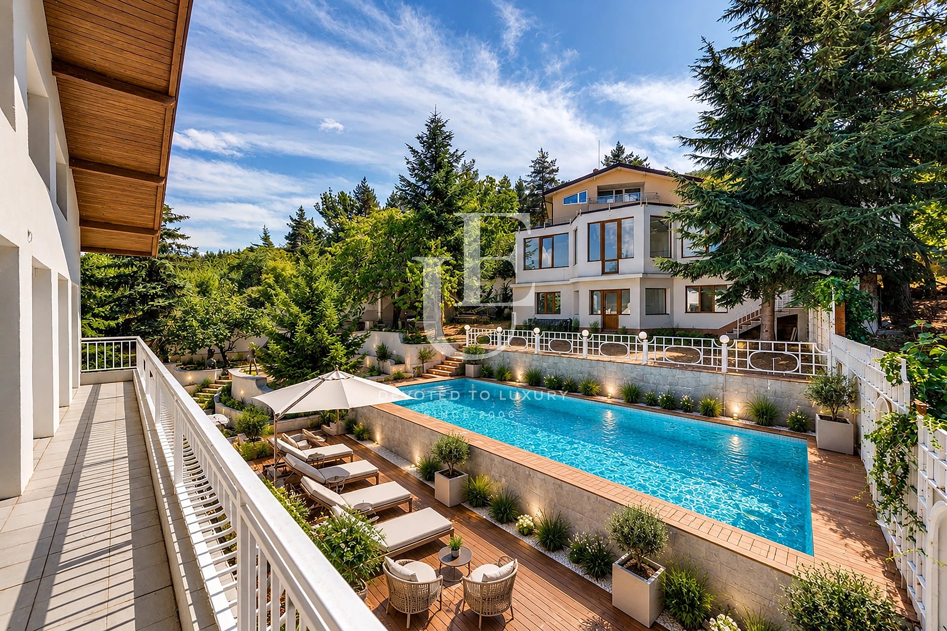 Magnificent estate in Boyana for sale.