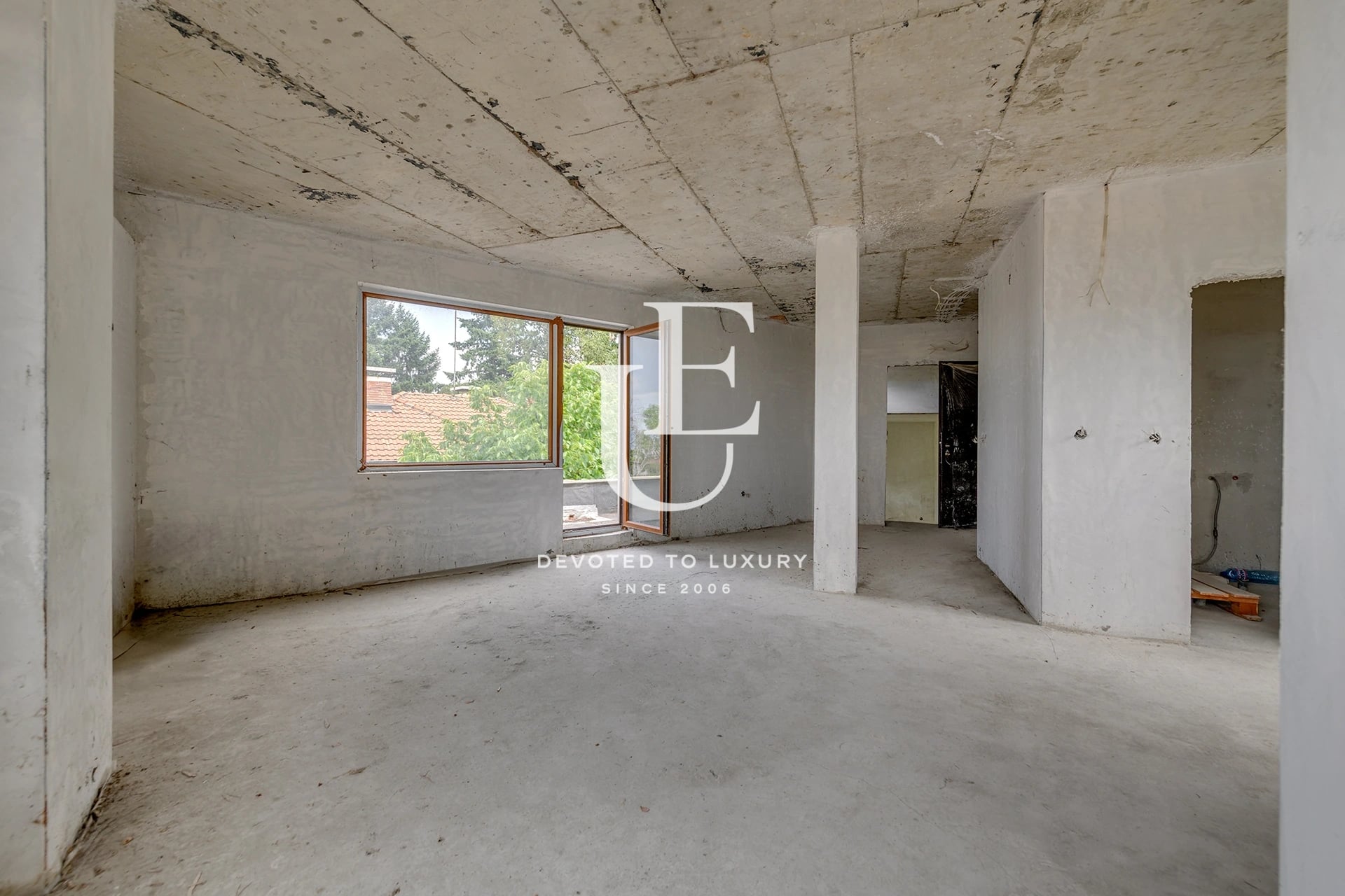 One-bedroom apartment for sale in Boyana district with panoramic views of the city