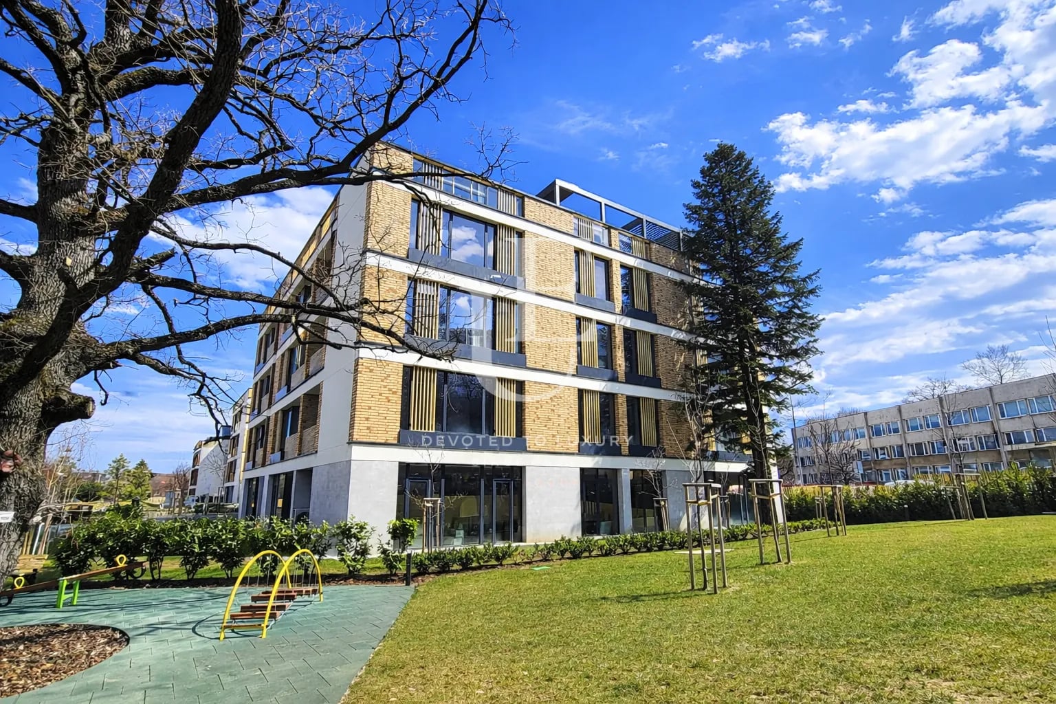 Two-bedroom apartment in a modern gated complex in Boyana