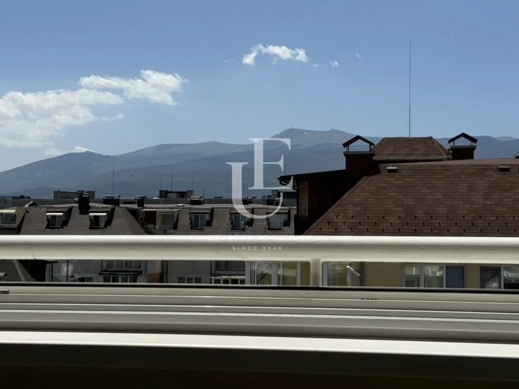 Image 0