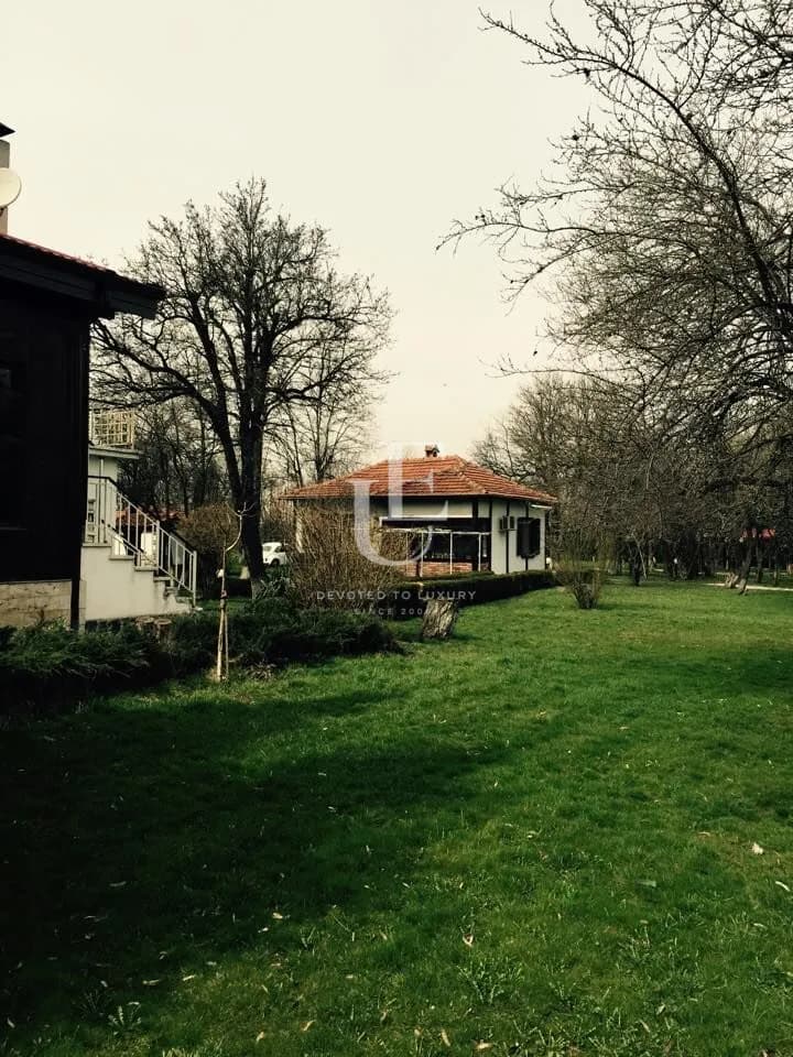 Image 0