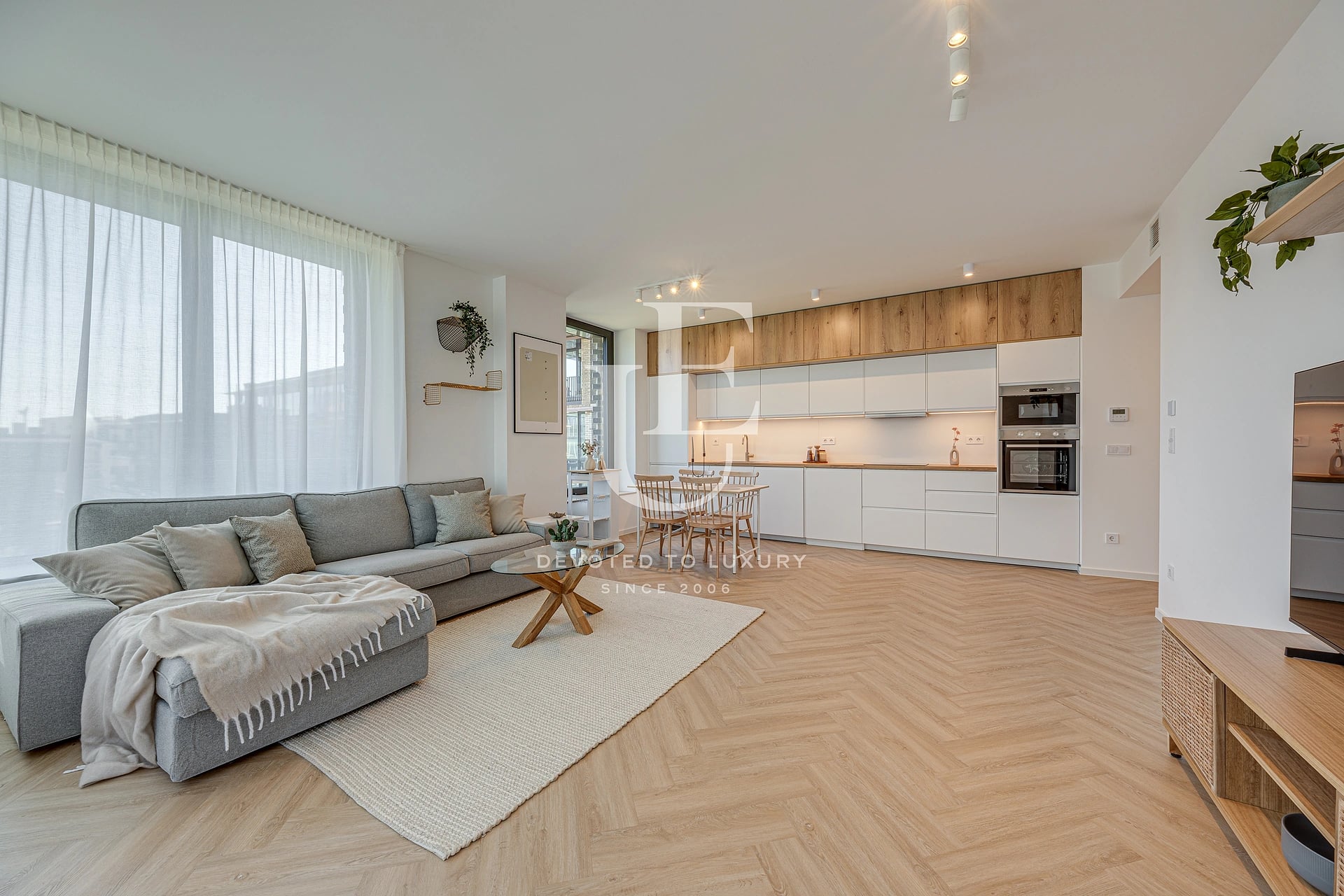 Brand-new, fully furnished two-bedroom apartment with Act 16 and beautiful views, located in the prestigious Kosher Complex.