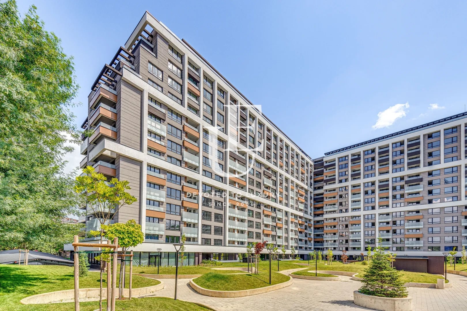 Two-bedroom apartment for sale in a modern complex with ACT 16