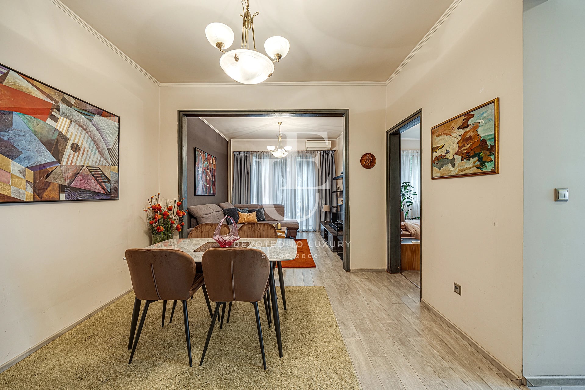 Elegant one-bedroom apartment for rent on Lyuben Karavelov Street