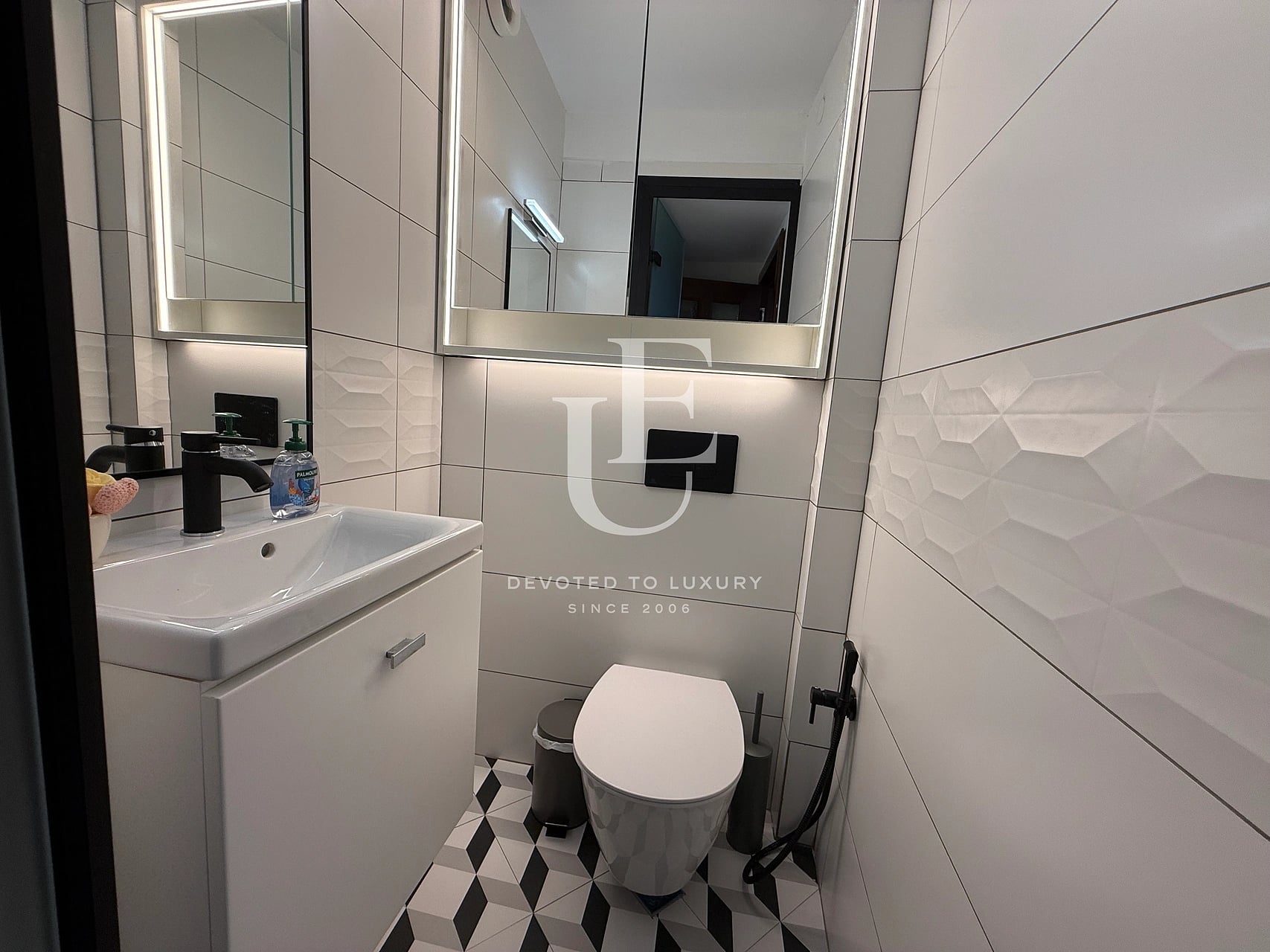 Image 10