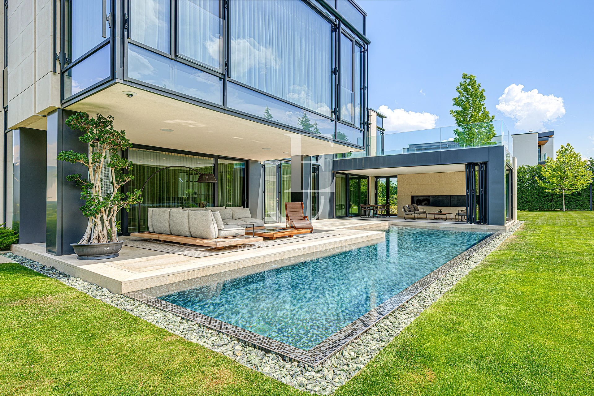 Exclusive house for sale in Boyana district