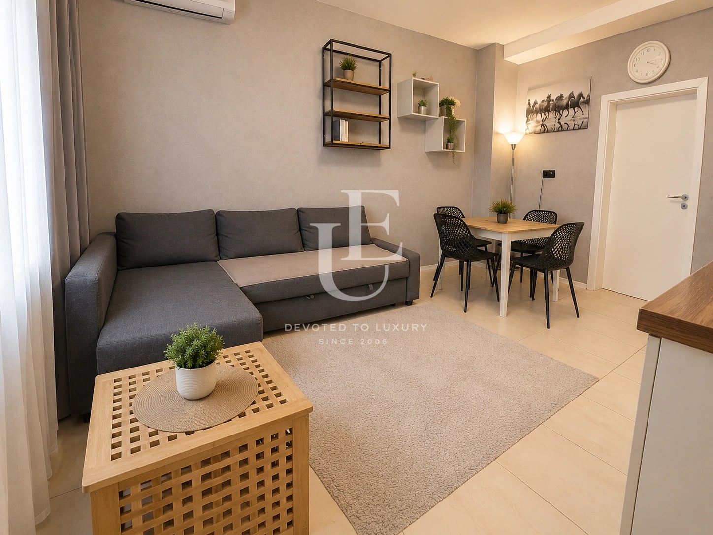 3-bedroom apartment for rent meters from the National Palace of Culture