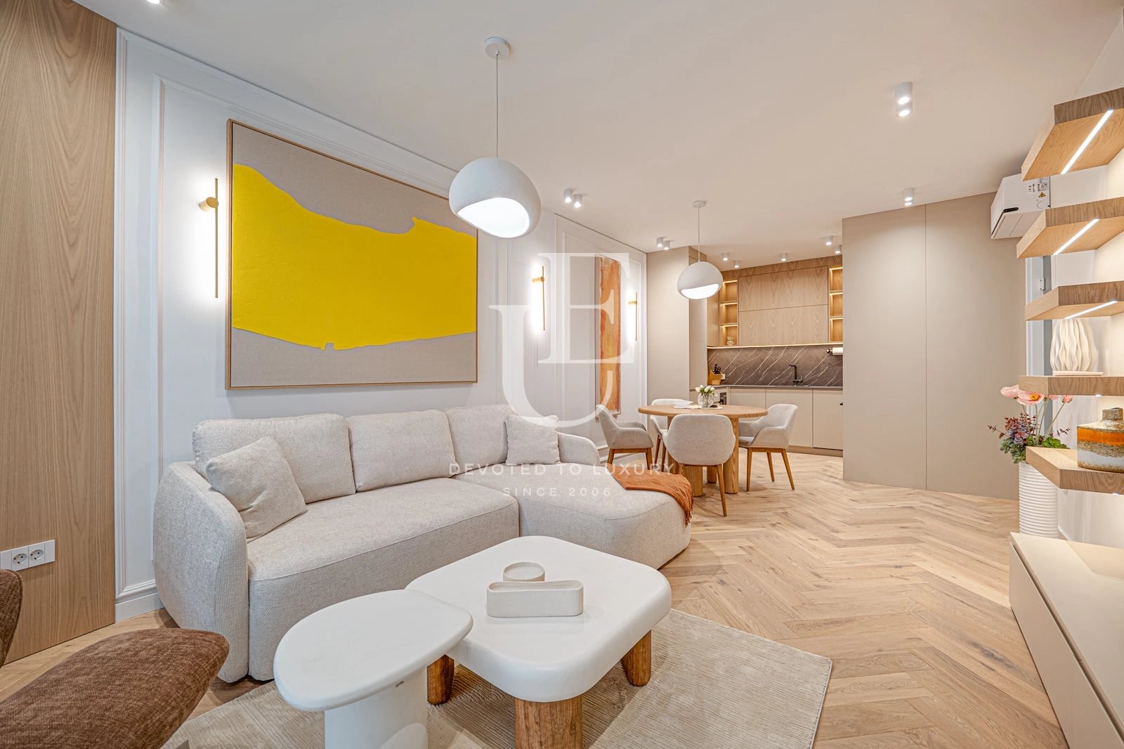 New, elegant, and sun-filled apartment in a gated community