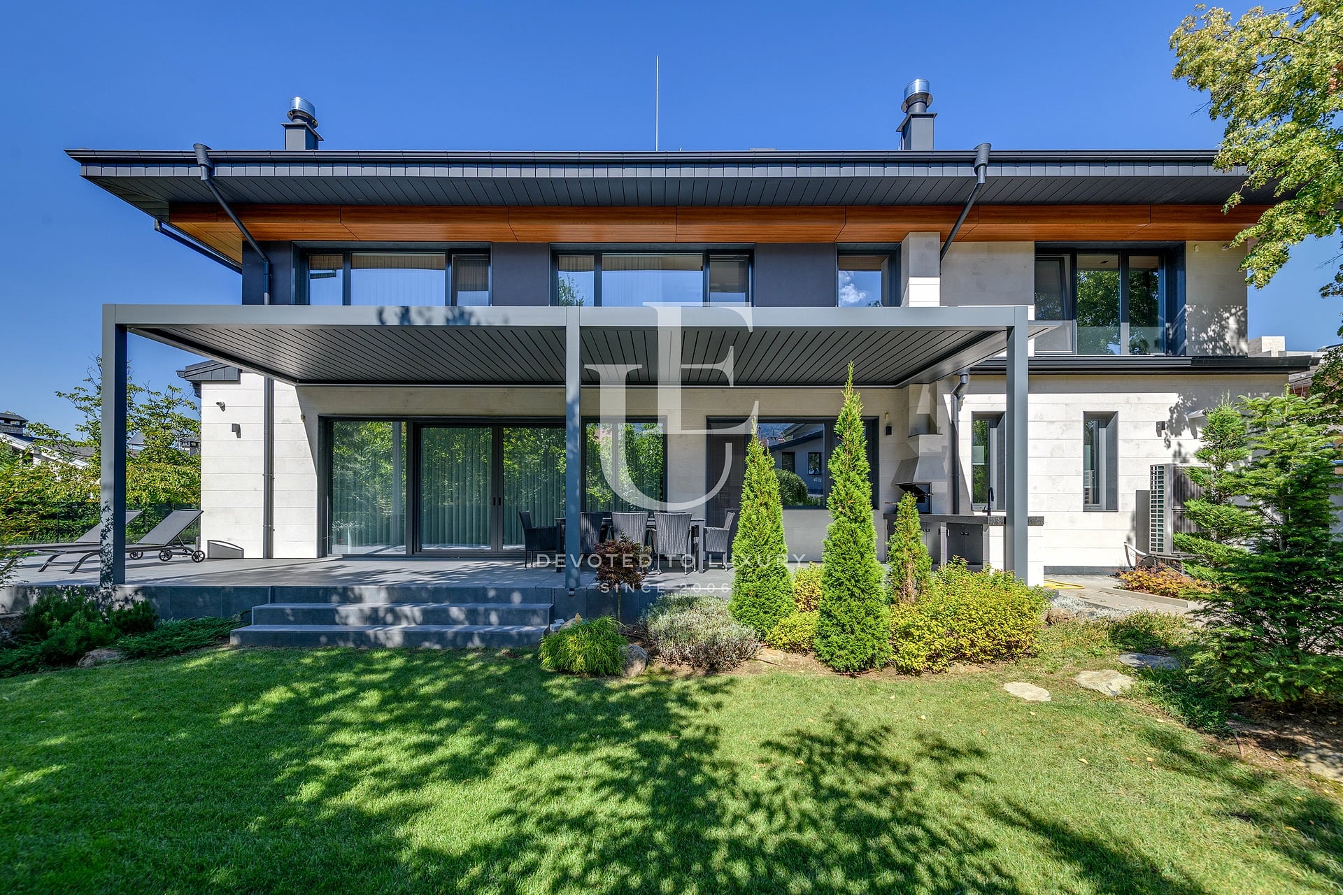 New, Luxurious House for Sale in the Dragalevtsi Qt.